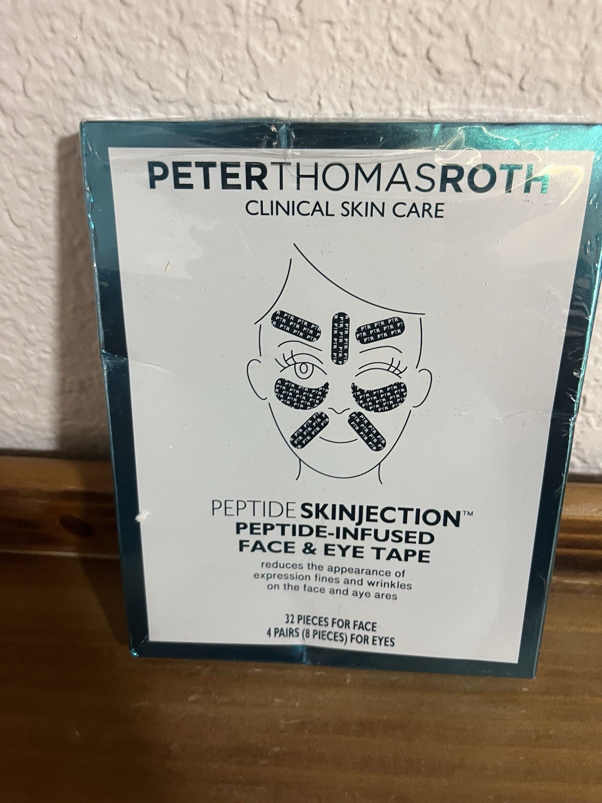 Peter Thomas Roth Peptide Skinjection Face & Eye Tape 32 Pc Set