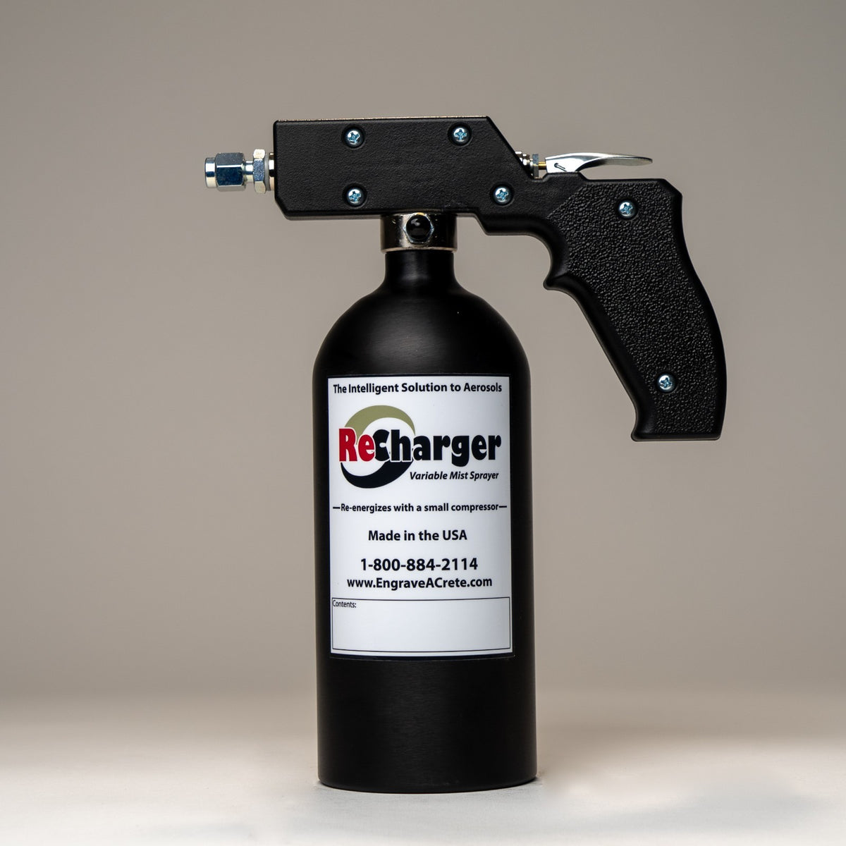 24 oz Refillable Variable Mist Sprayer with Adjustable Nozzle