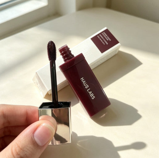 Long-Wear Lip Lacquer with High Shine - 8 Shades, Transfer Proof
