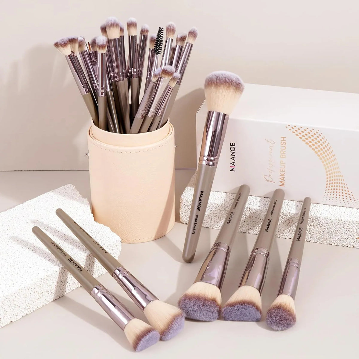 Maange 30-Piece Makeup Brush Set with Travel Case – includes 6 Face & 24 Eye Brushes