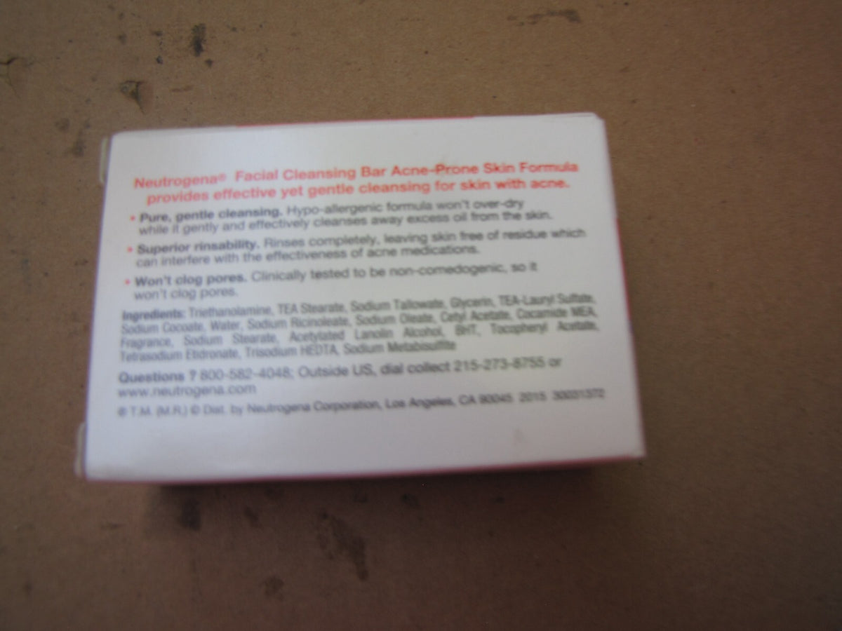 Neutrogena Facial Cleansing Bar for Acne-Prone Skin 3.5 Oz - New
