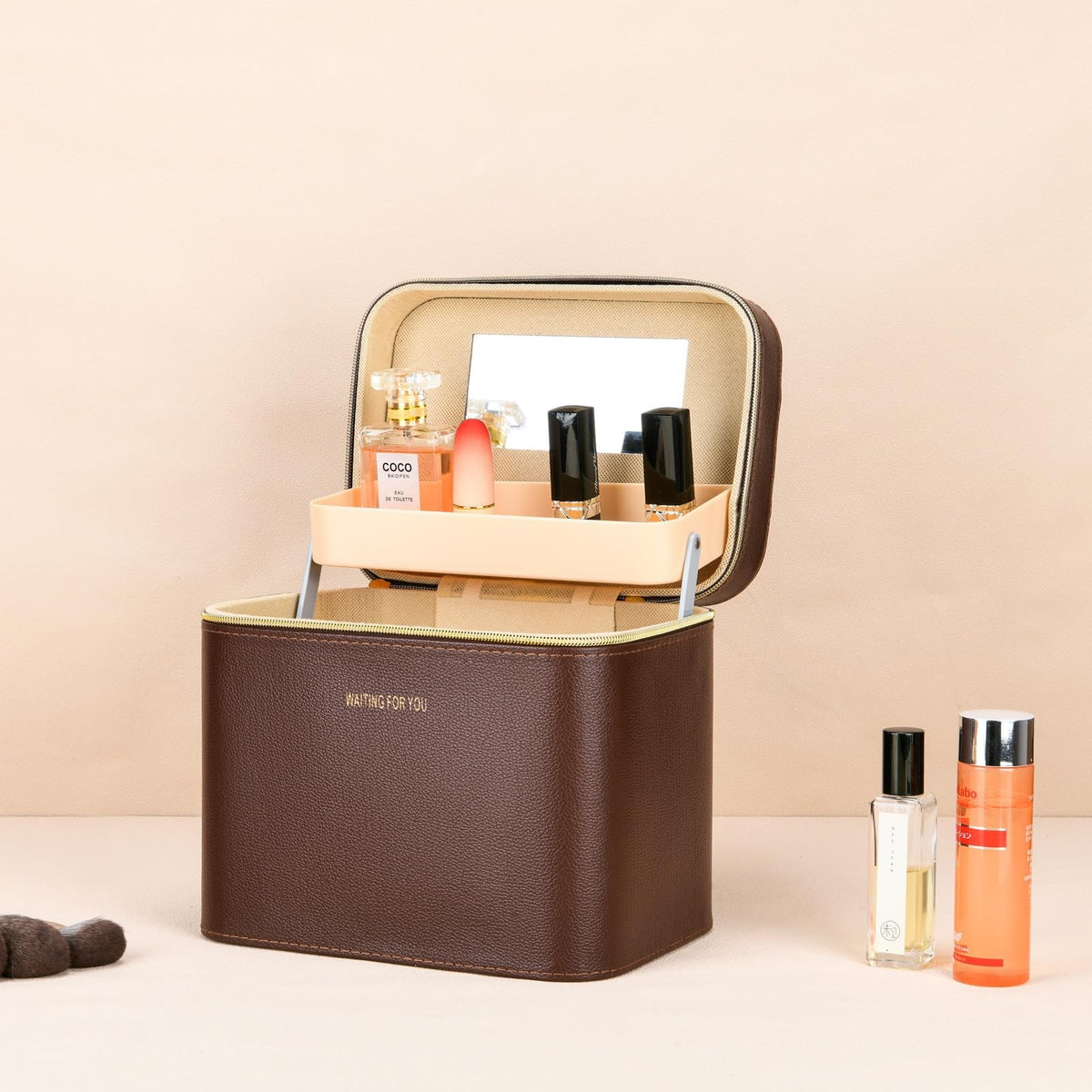 Luxury Leather Makeup Case with Mirror - Portable Brown Cosmetic Organizer