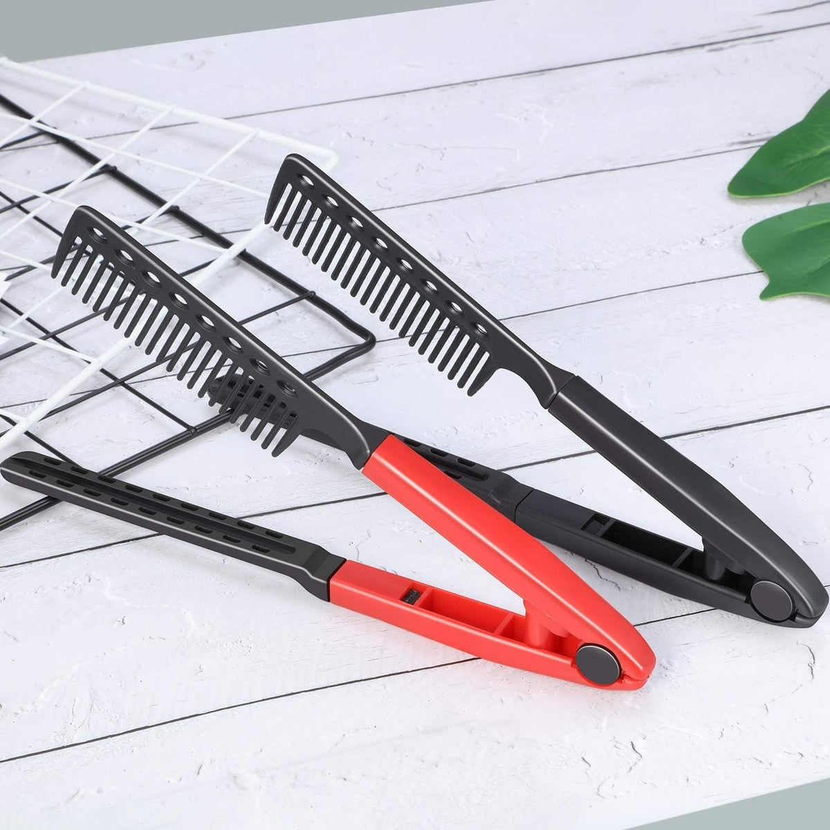 V-Shaped Hair Straightening Comb Set - 2 Pack, Red & Black, Travel Friendly
