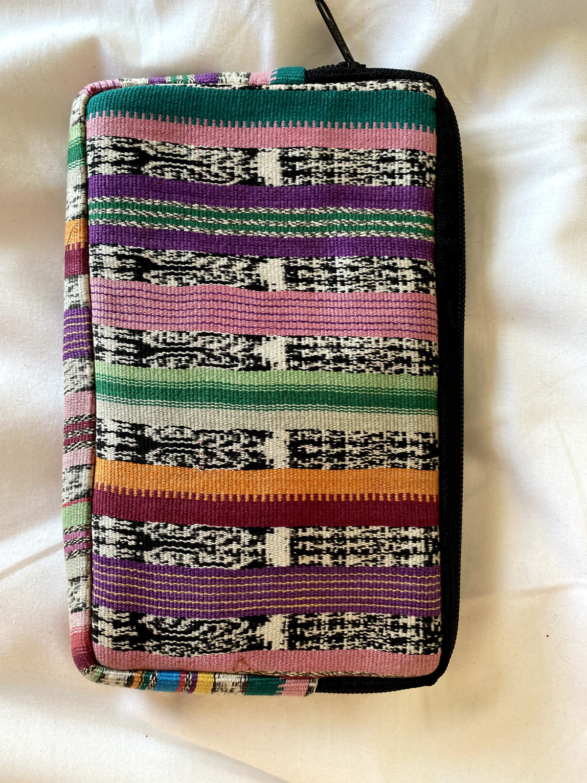 Guatemala Hand Made Huipil Wallet Case – Cotton Boho Zipper Pockets