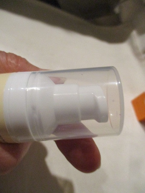 Snow Mushroom Extract Face Serum with B5 & Sunflower Seed Oil - 1 Fl Oz