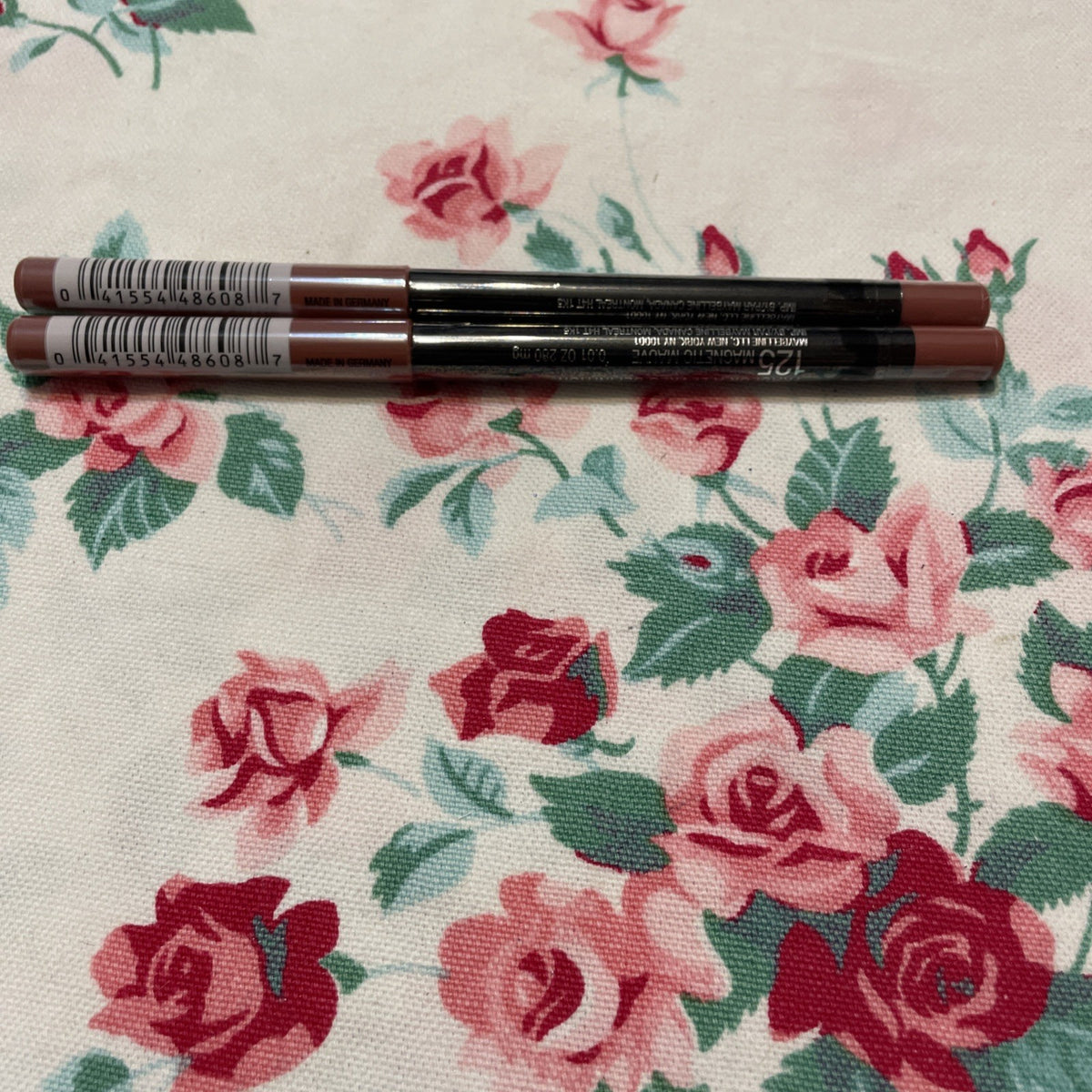 Maybelline Mauve Lip Liner Self-Sharpening Factory Sealed - Long-Lasting Makeup