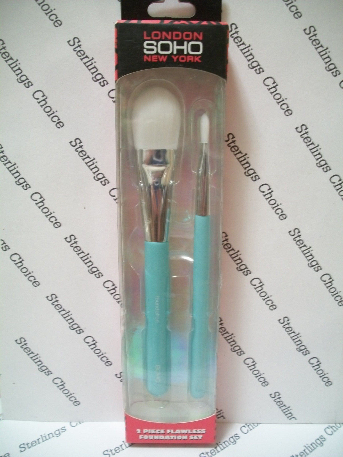 Flawless Foundation Brush Set - 2 Piece Makeup Tools in Mint Green