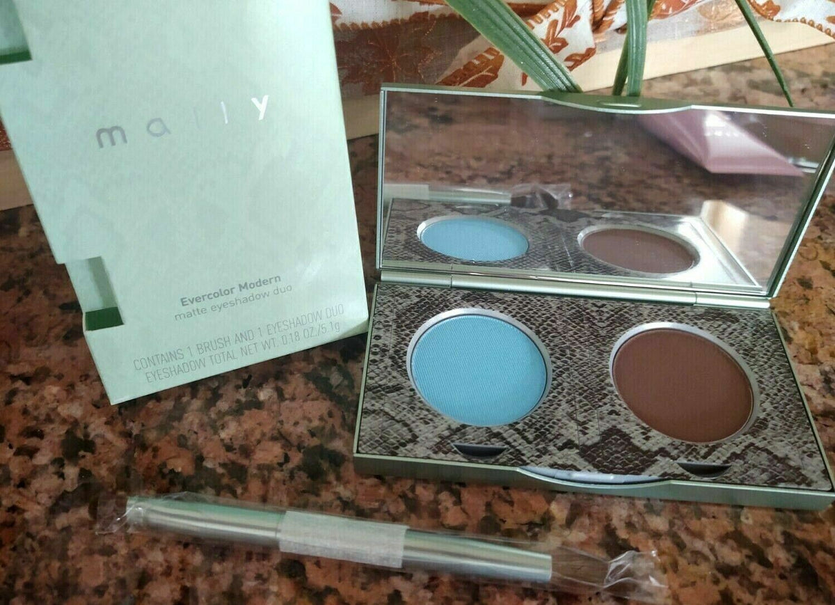 Matte Eyeshadow Duo Earth Brown & Sky Blue with Brush - 5 Sets