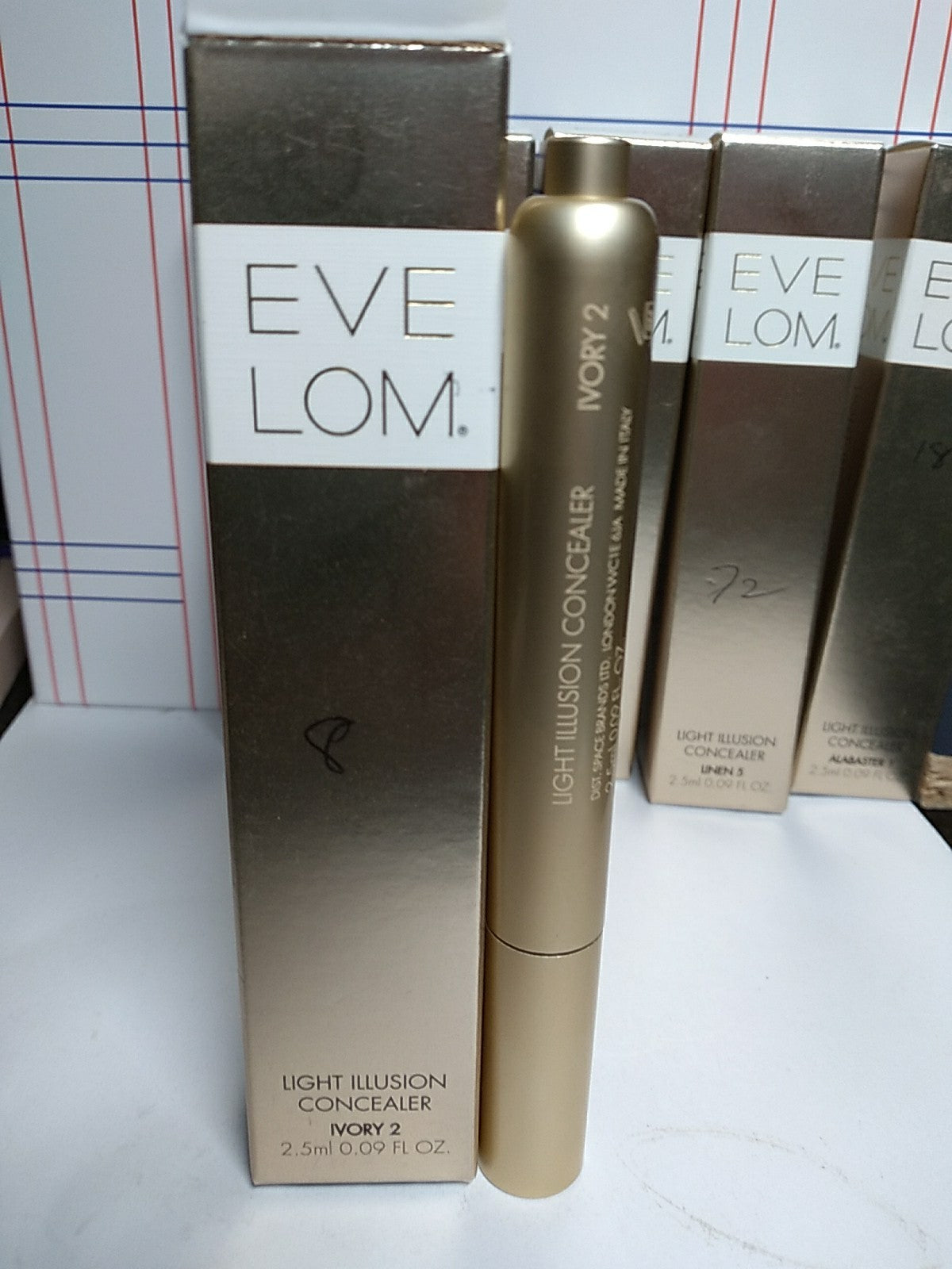 Eve Lom Light Illusion Concealer Ivory 2 - Flawless Face Makeup
