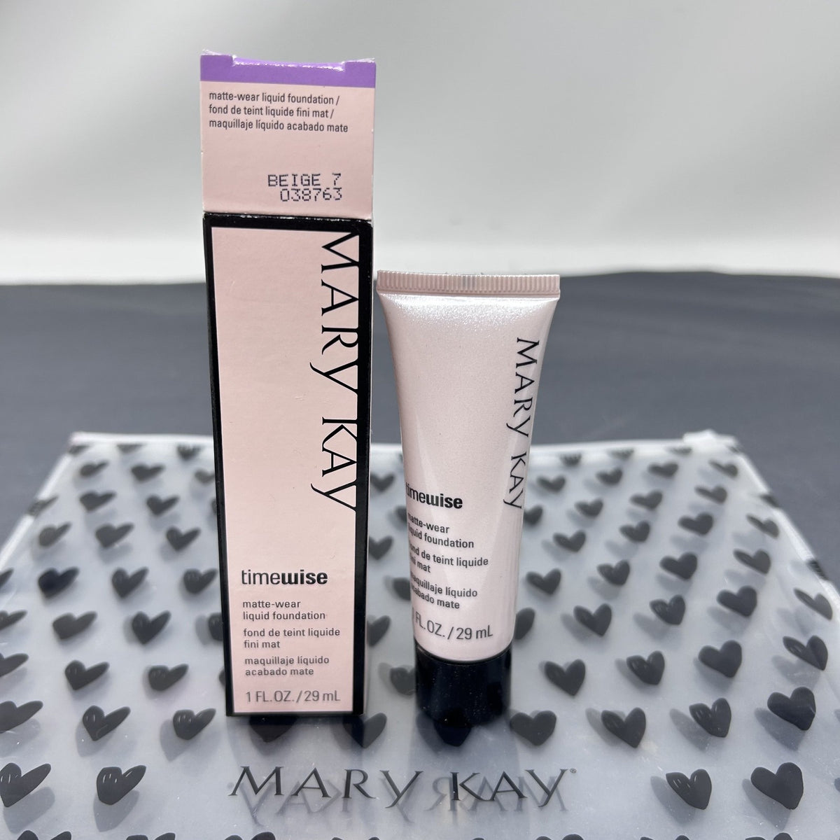 Mary Kay Timewise Matte-Wear Liquid Foundation Beige 7 for Oily Skin 1oz