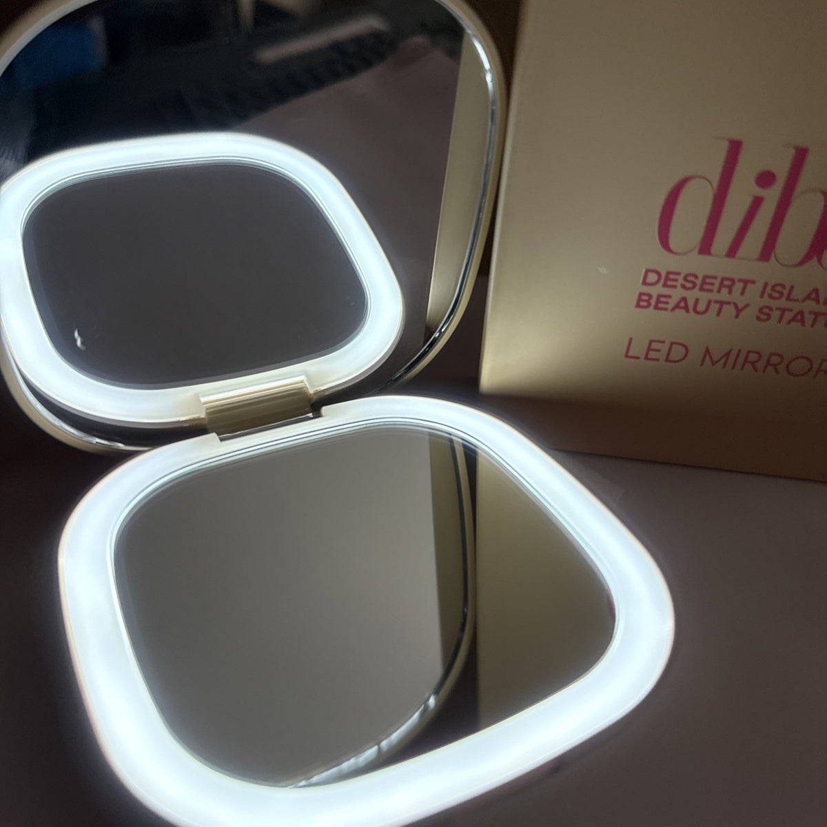 LED Compact Makeup Mirror with Bright Light - Dibs Beauty