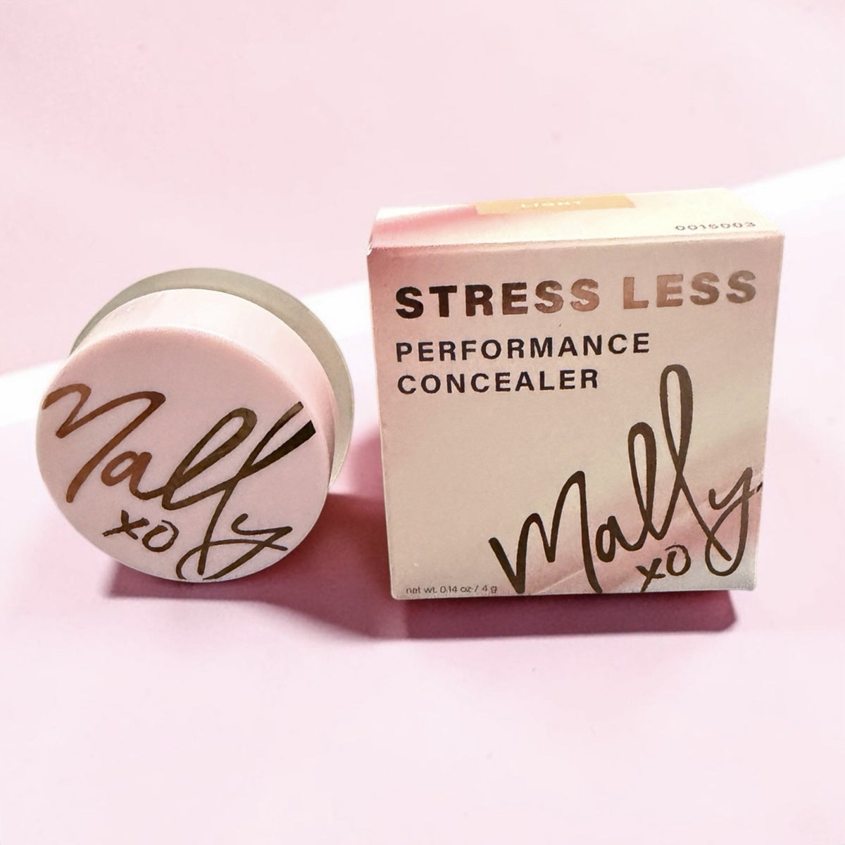Buildable Medium Concealer for Wrinkles & Blemishes - 0.14 oz