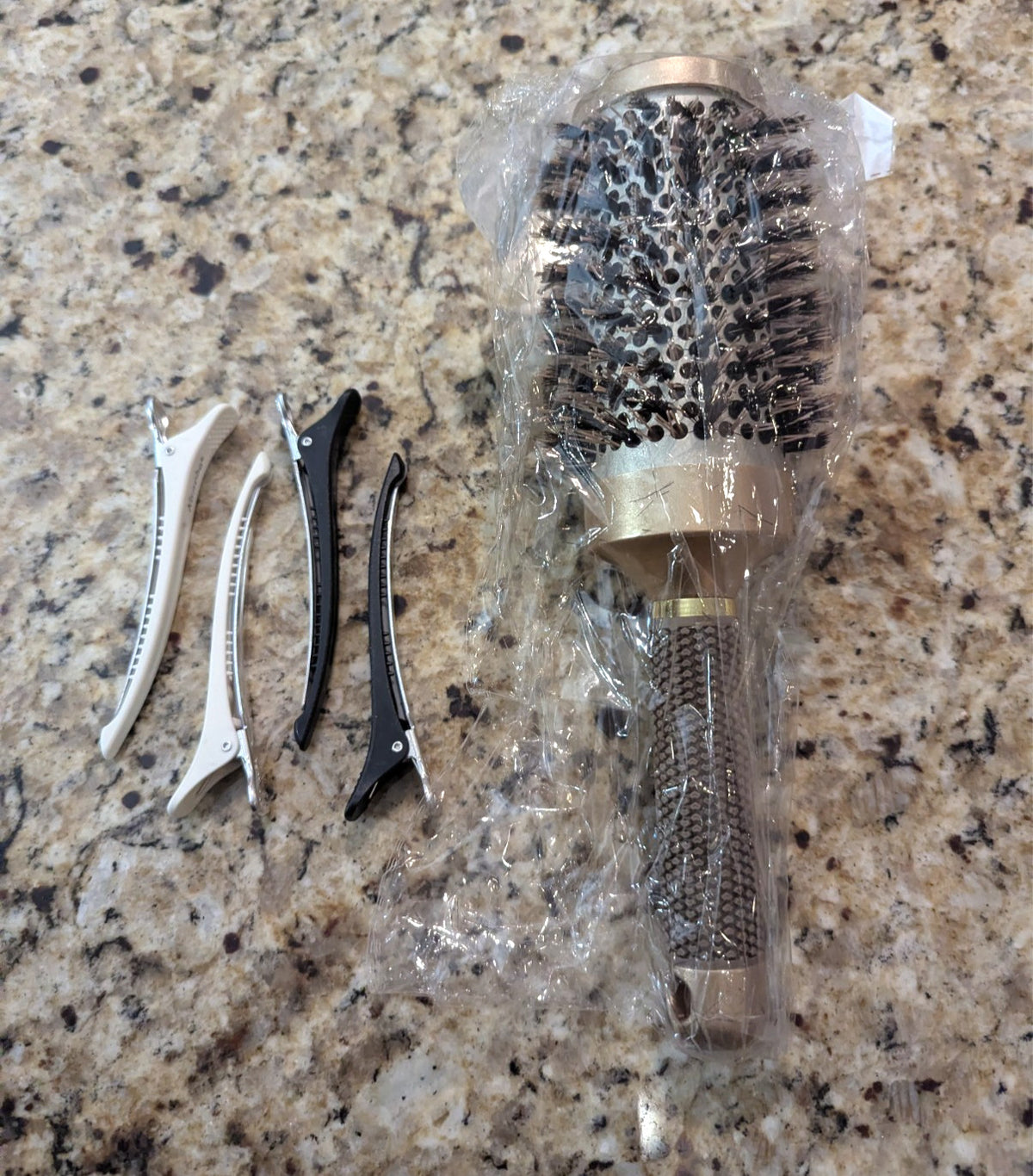 Nano Technology Ceramic Ionic 3-Inch Round Hair Brush for Styling