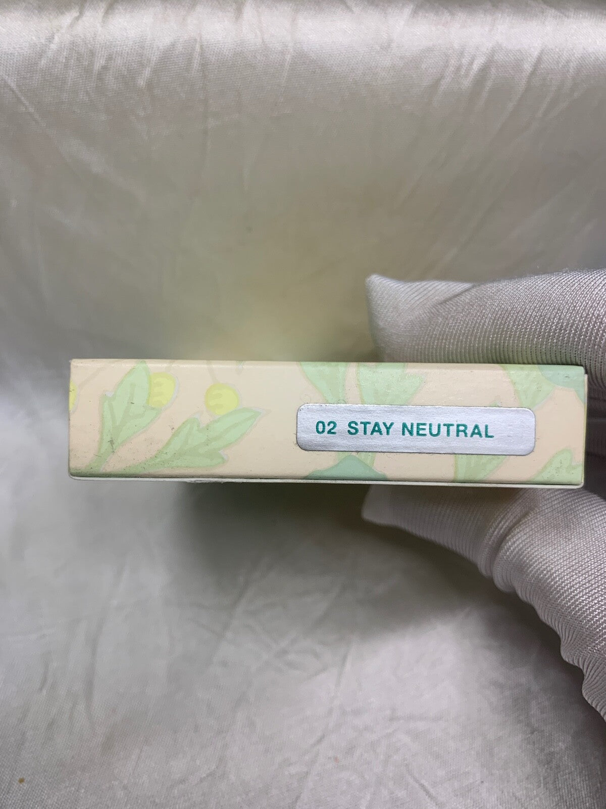 Translucent Face Powder for Matte Finish Oil-Free 7.6g - Stay Neutral