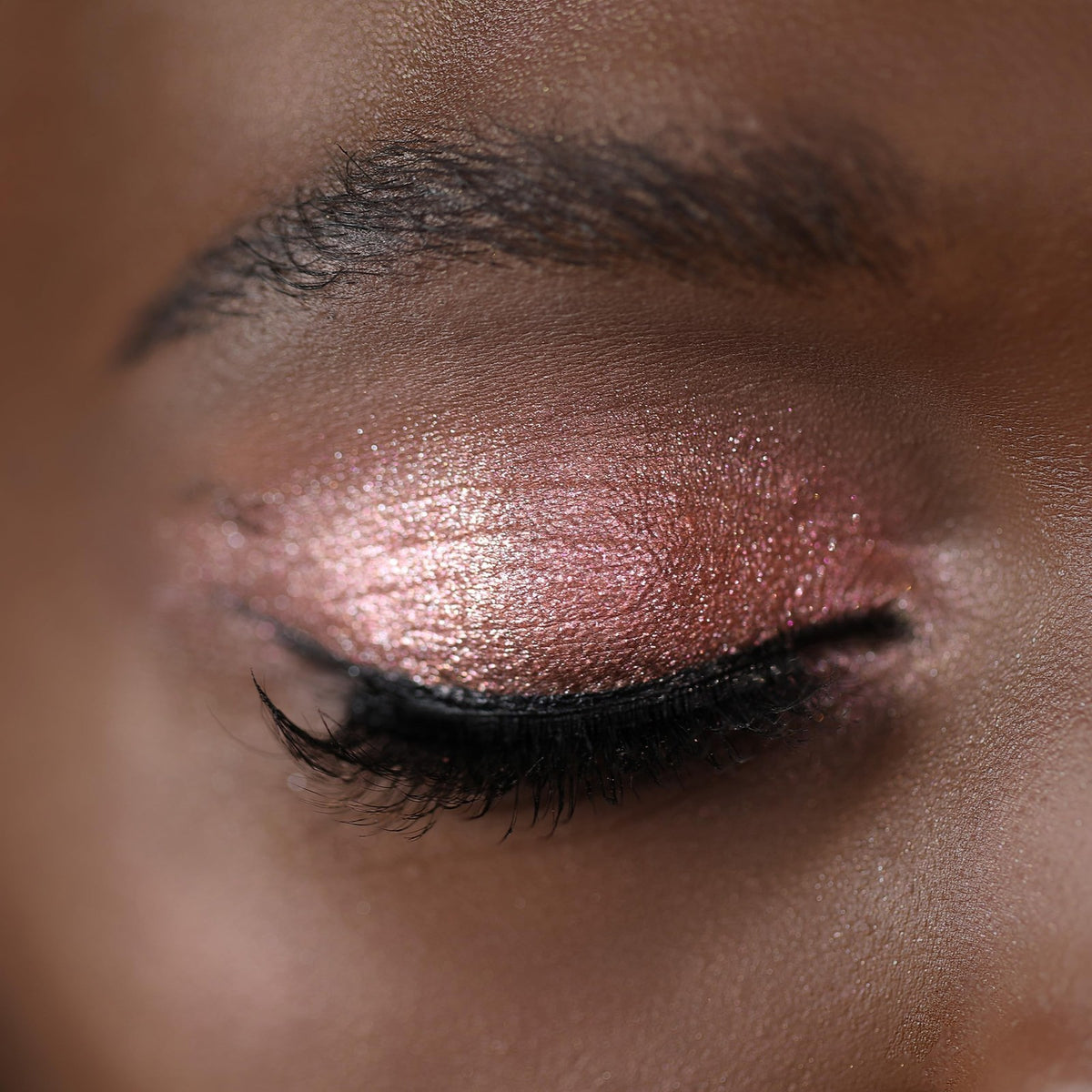 Moira Chroma Light Shadow - Tempting Metallic Eyeshadow, Cruelty-Free