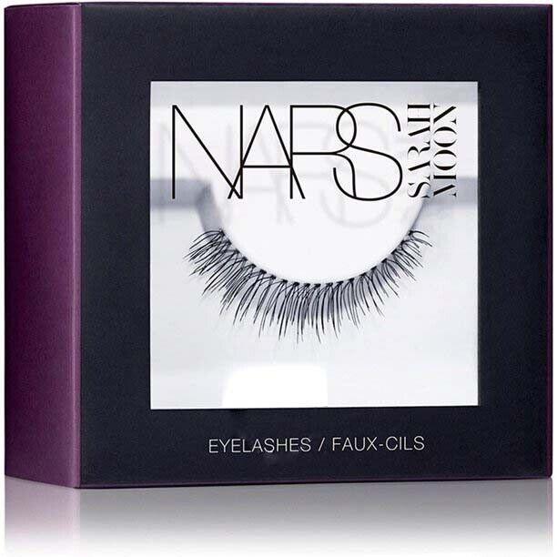 False Eyelashes Number 9 - Natural Long Lash Extensions