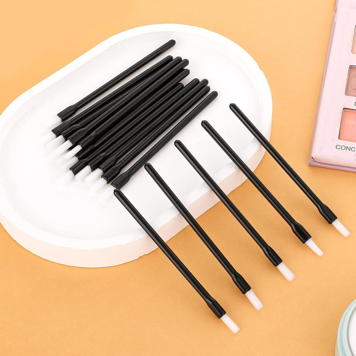 Disposable Lip Brushes 100 pcs for Precise Lip Gloss & Nail Art Application