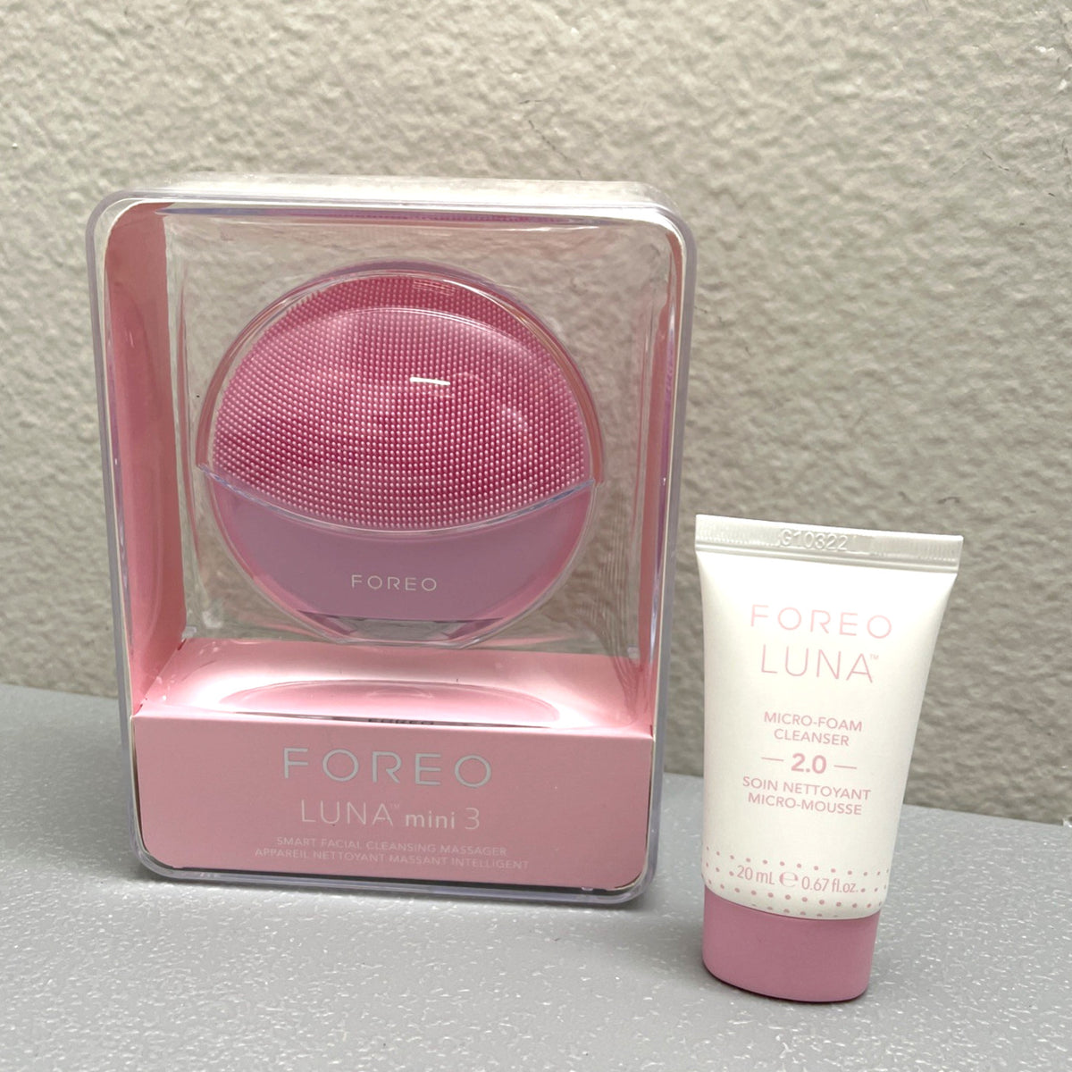 Facial Cleansing Brush for Deep Pore Cleansing - Mini Luna 3 Pearl Pink