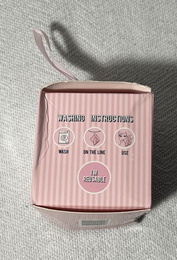 Reusable Pink Makeup Remover Cloth - Gentle & Eco-Friendly Facial Pad