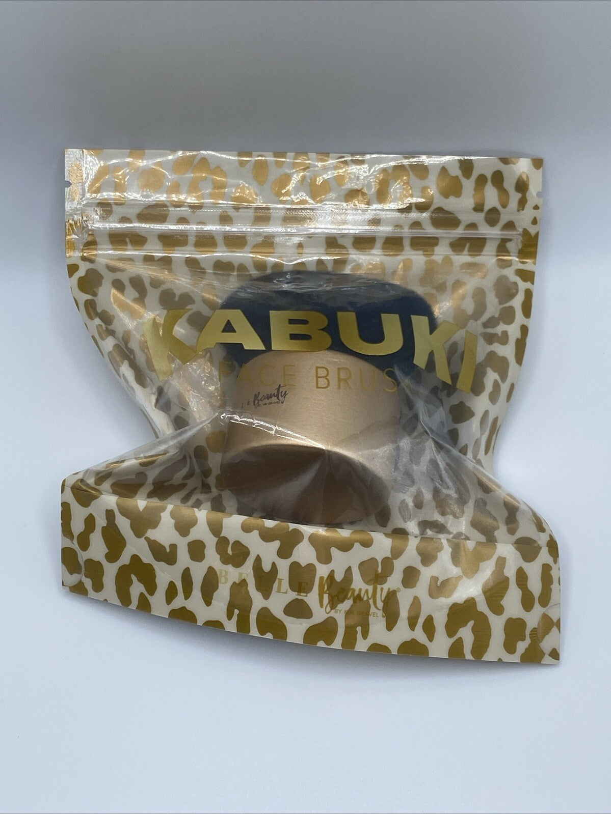 Kabuki Face Brush - Makeup Brush for Foundation and Blending