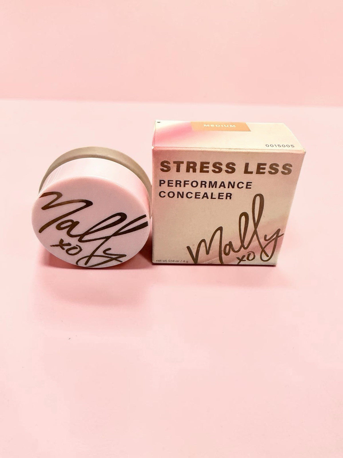 Buildable Medium Concealer for Wrinkles & Blemishes - 0.14 oz