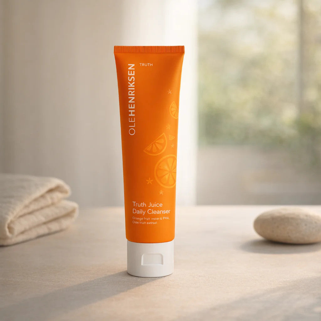 Brightening Glow Even Brighter Set with Vitamin C and Hyaluronic Acid