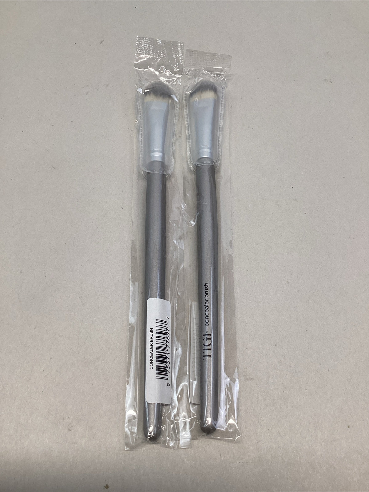 Concealer Brush 2 Pack for Makeup Application - TIGI Cosmetics