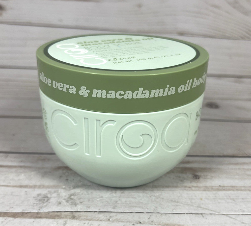 Ciroa Aloe Vera & Macadamia Oil Body Scrub Soothe 21.1oz
