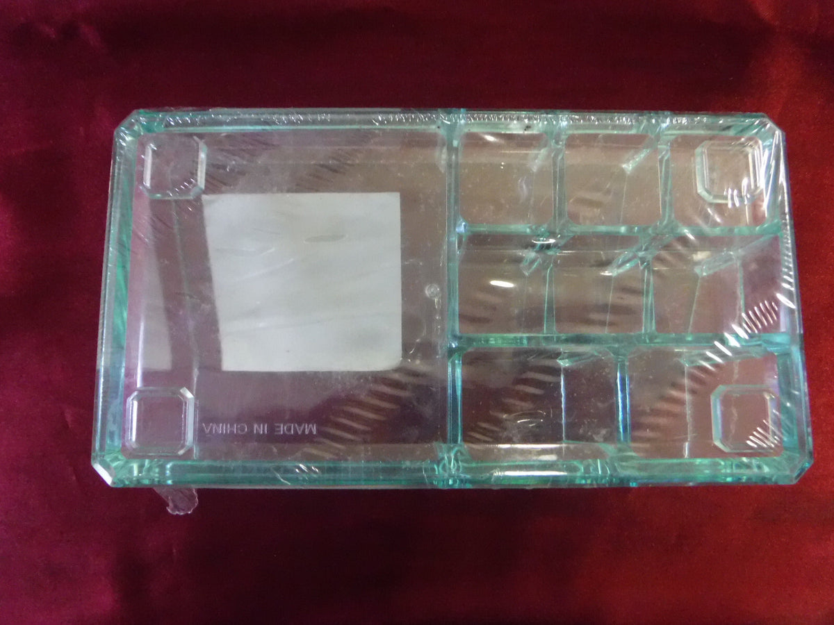 9 Slot Plastic Desk Organizer for Cosmetics and Makeup Storage