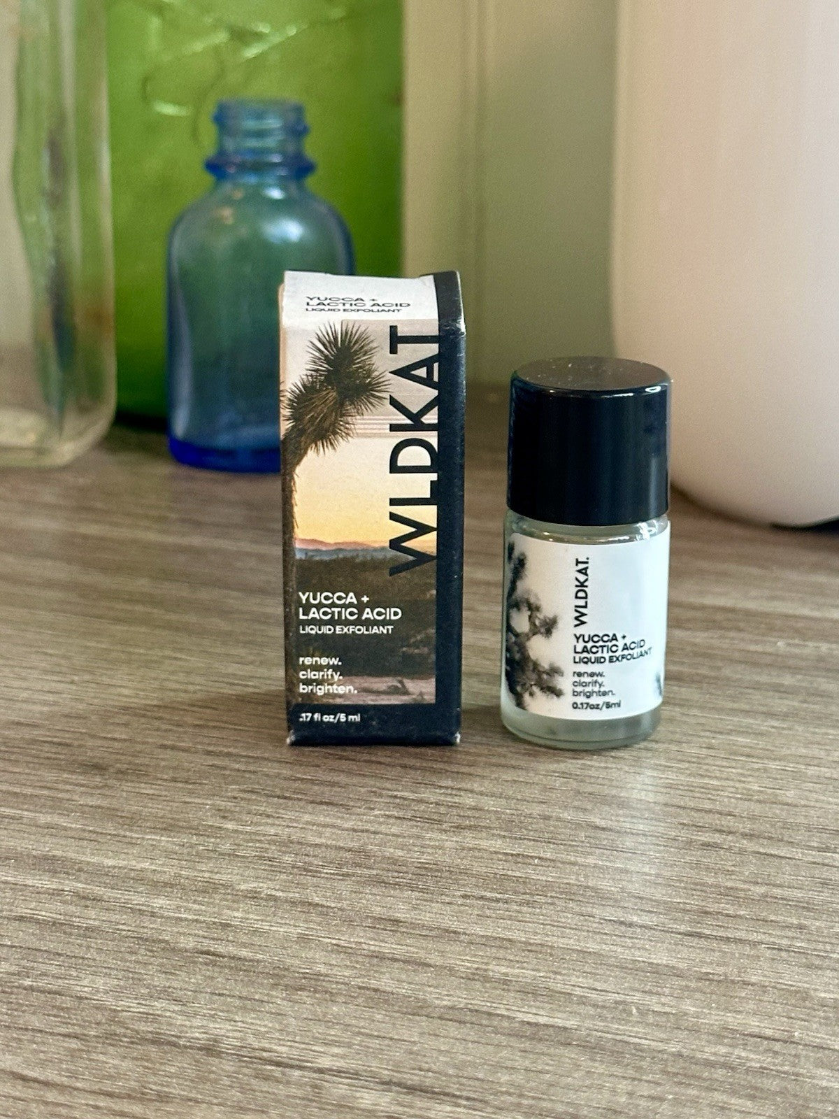WLDKAT Yucca + Lactic Acid Liquid Exfoliant 5ml /0.17fl.oz Mini Size