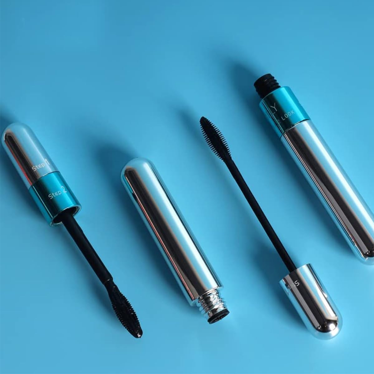 2-in-1 Waterproof Mascara for Lengthening & Volumizing Lash Look