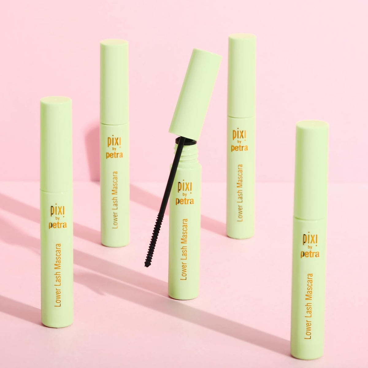Water-Resistant Lower Lash Mascara with Slim Brush - Vitamin E & Panthenol