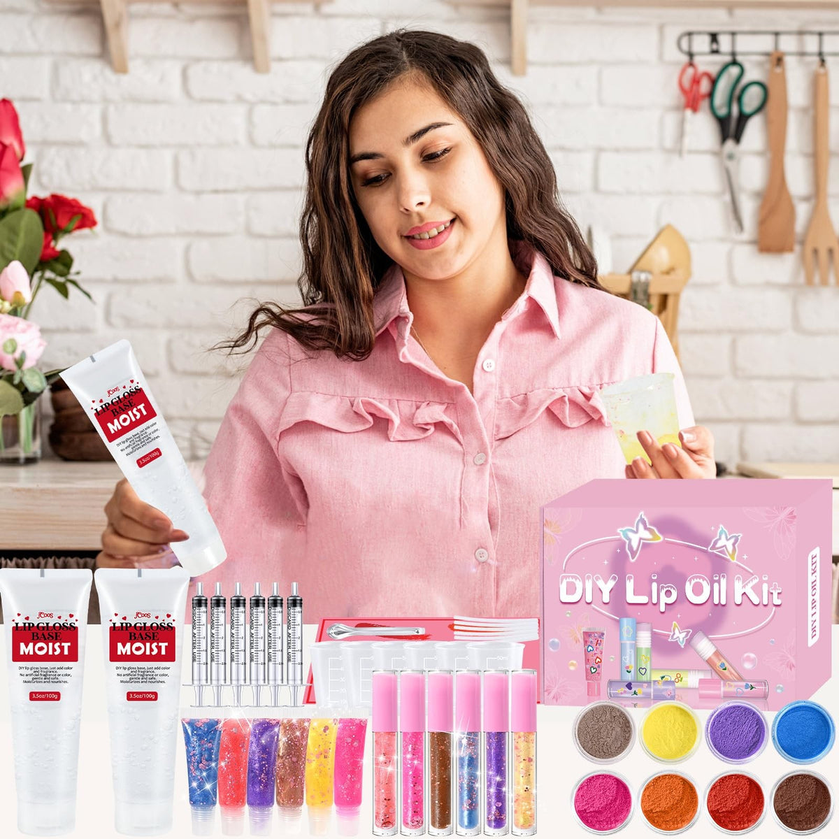 DIY Lip Gloss Making Kit with Pigments & Glitter - Customizable 1 Fl Oz