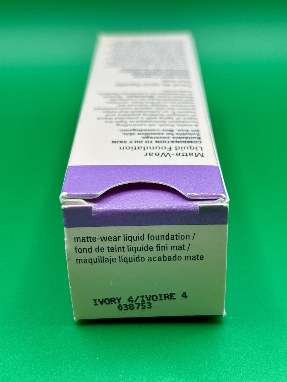 Liquid Foundation for Oily Skin Ivory 4 Matte Wear Face Makeup