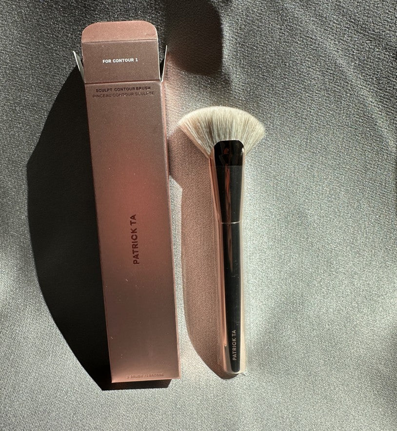 Professional Contour Makeup Brush for Face Sculpting & Blending