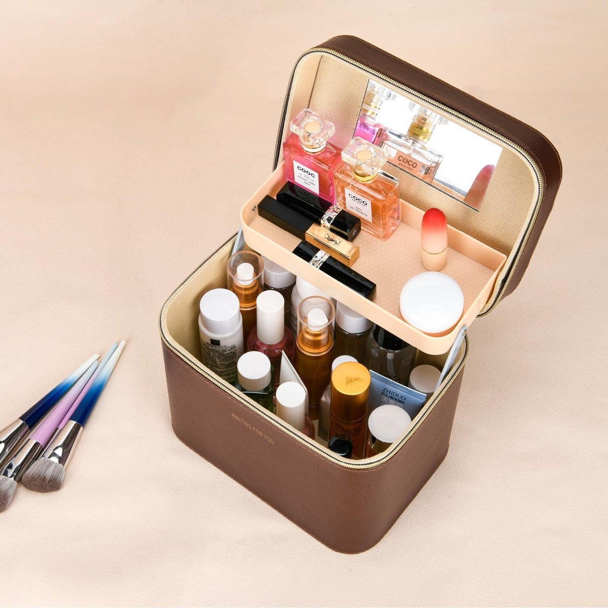 Luxury Leather Makeup Case with Mirror - Portable Brown Cosmetic Organizer