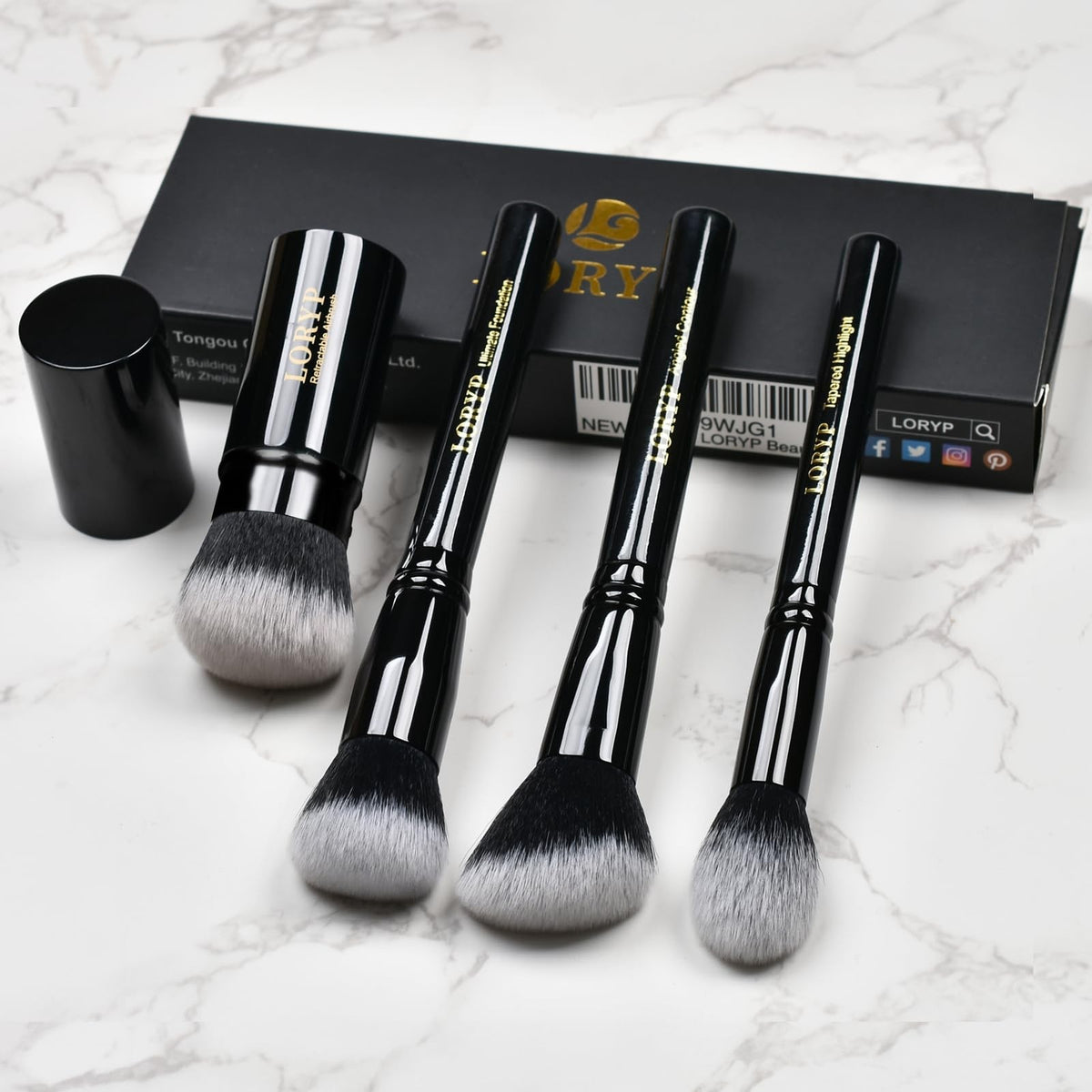 Professional 4-Piece Face Makeup Brush Set with Retractable Kabuki - High-Quality Beauty Tools