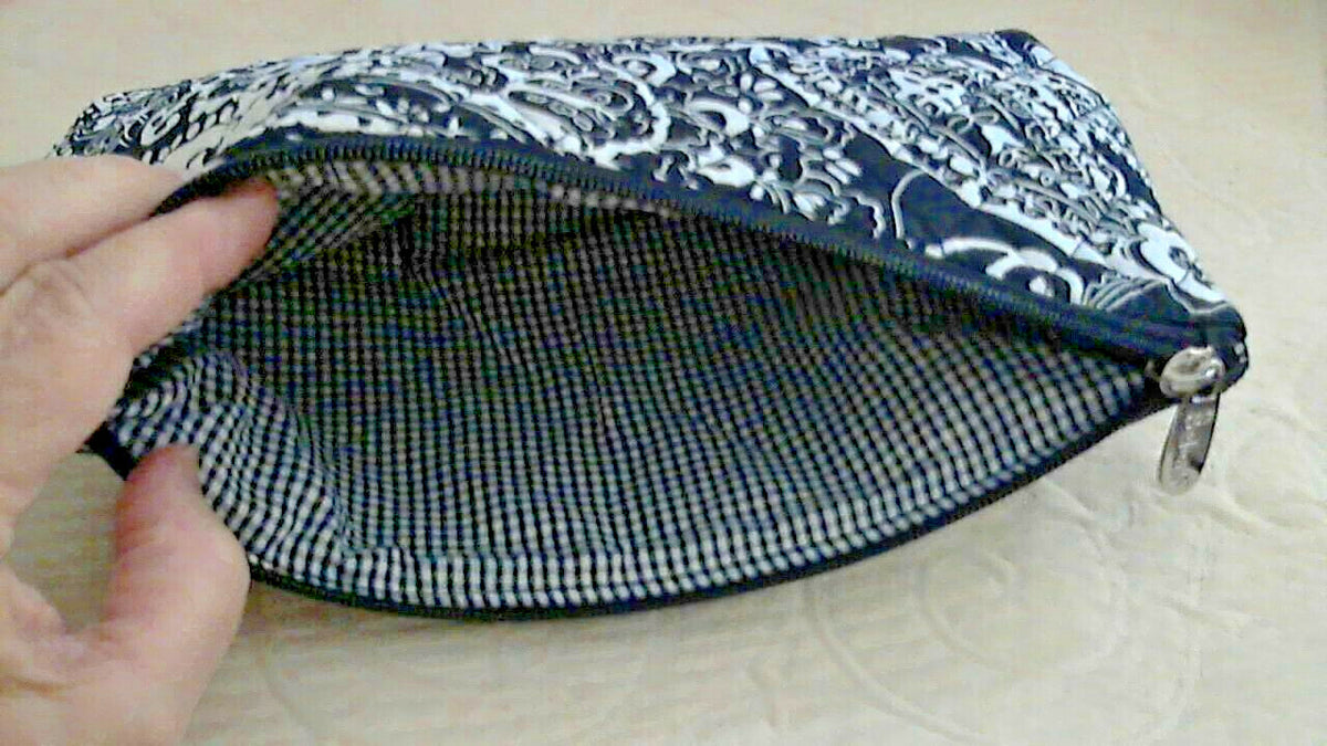 Quilted Cosmetic Case with Paisley Print and Gingham Interior - 10.5 x 6 Inches