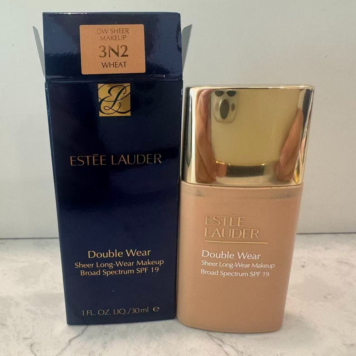 Estee Lauder Double Wear Sheer Long Wear Foundation SPF19 1oz – Multiple Shades
