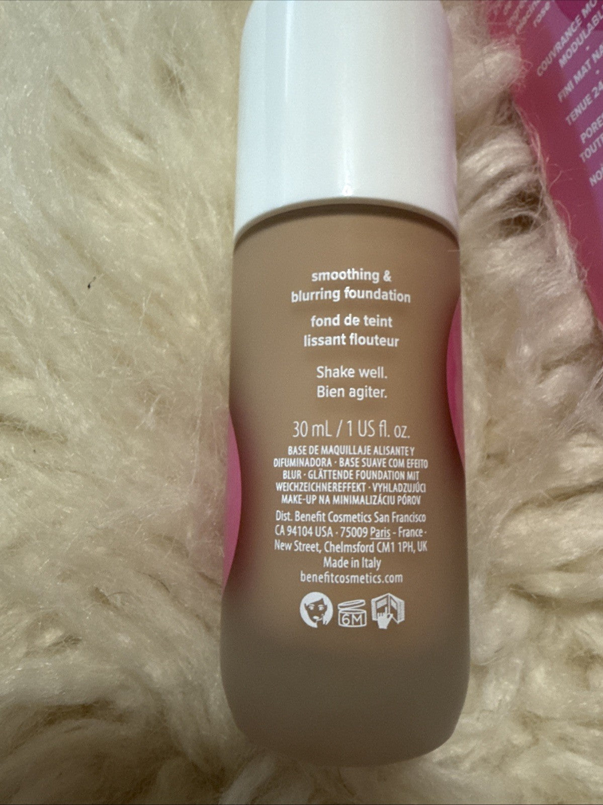 Benefit Major 12N Smoothing Blurring Foundation - Face Makeup