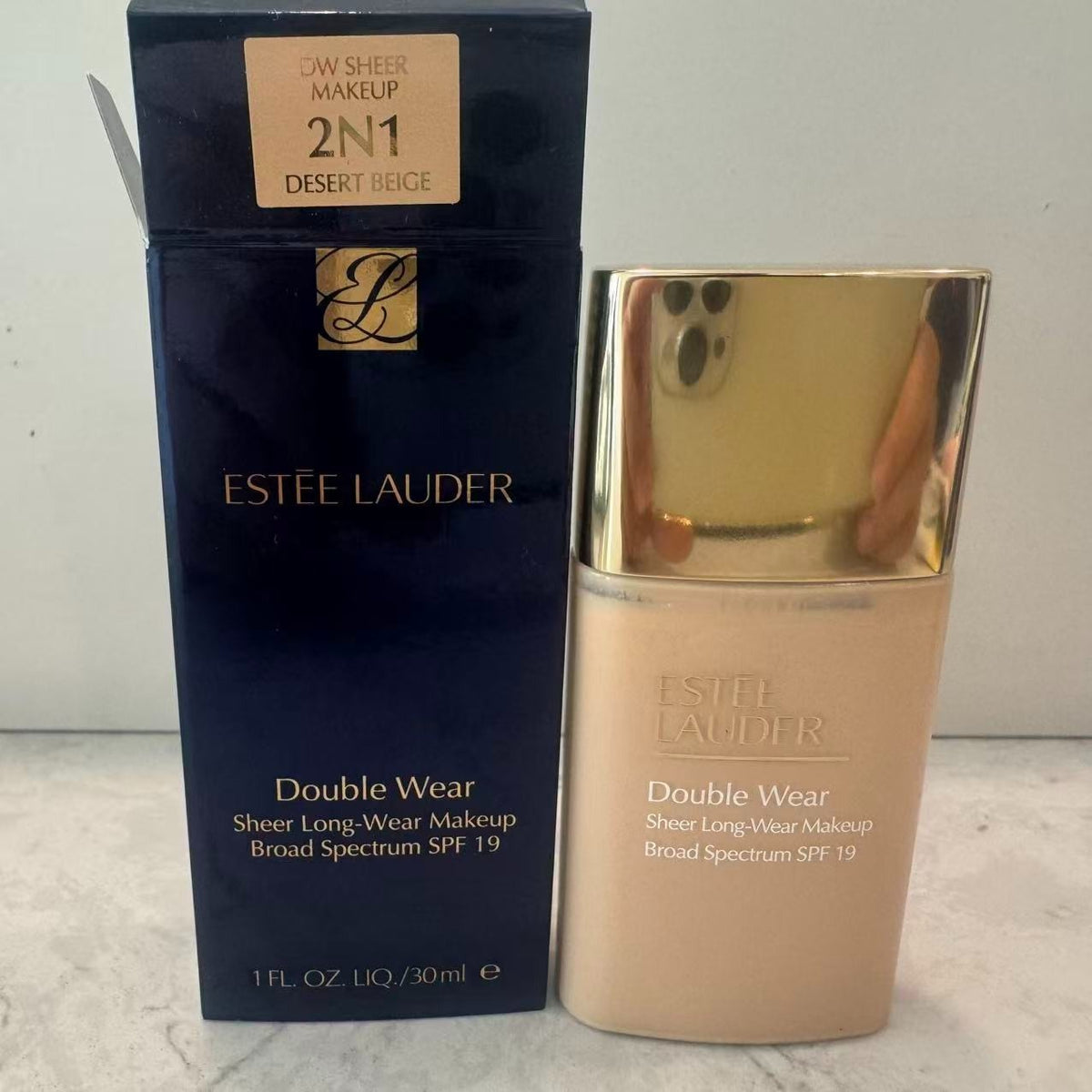 Estee Lauder Double Wear Sheer Long Wear Foundation SPF19 1oz – Multiple Shades