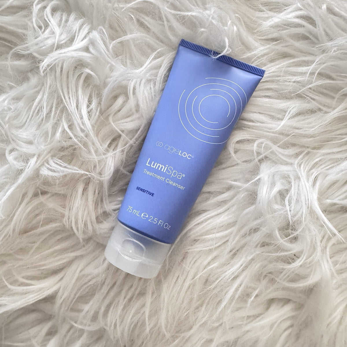 Sensitive Skin Facial Cleanser for Anti-Aging & Skin Care - Lumispa Treatment