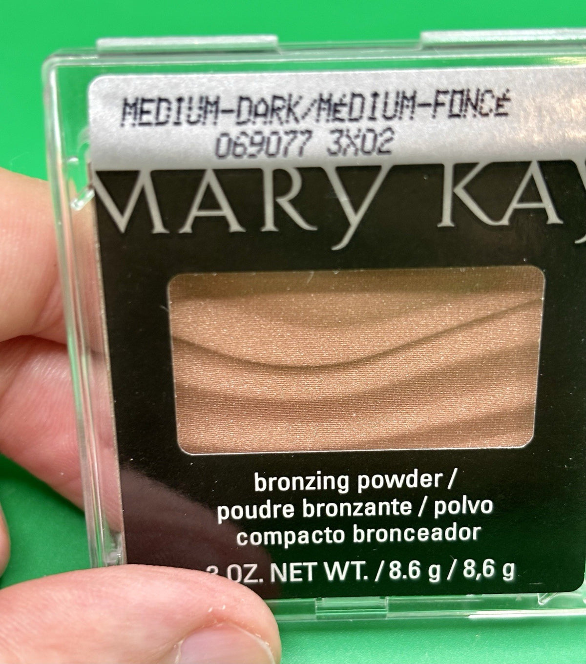 Mary Kay Bronzing Powder Medium Dark 0.3 oz. - Face Makeup for a Natural Glow