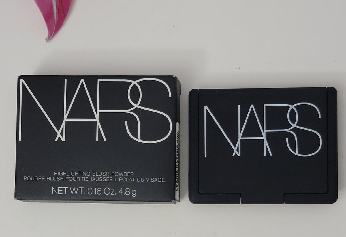 Highlighting Blush Powder - Albatross Shade, Discontinued & RARE