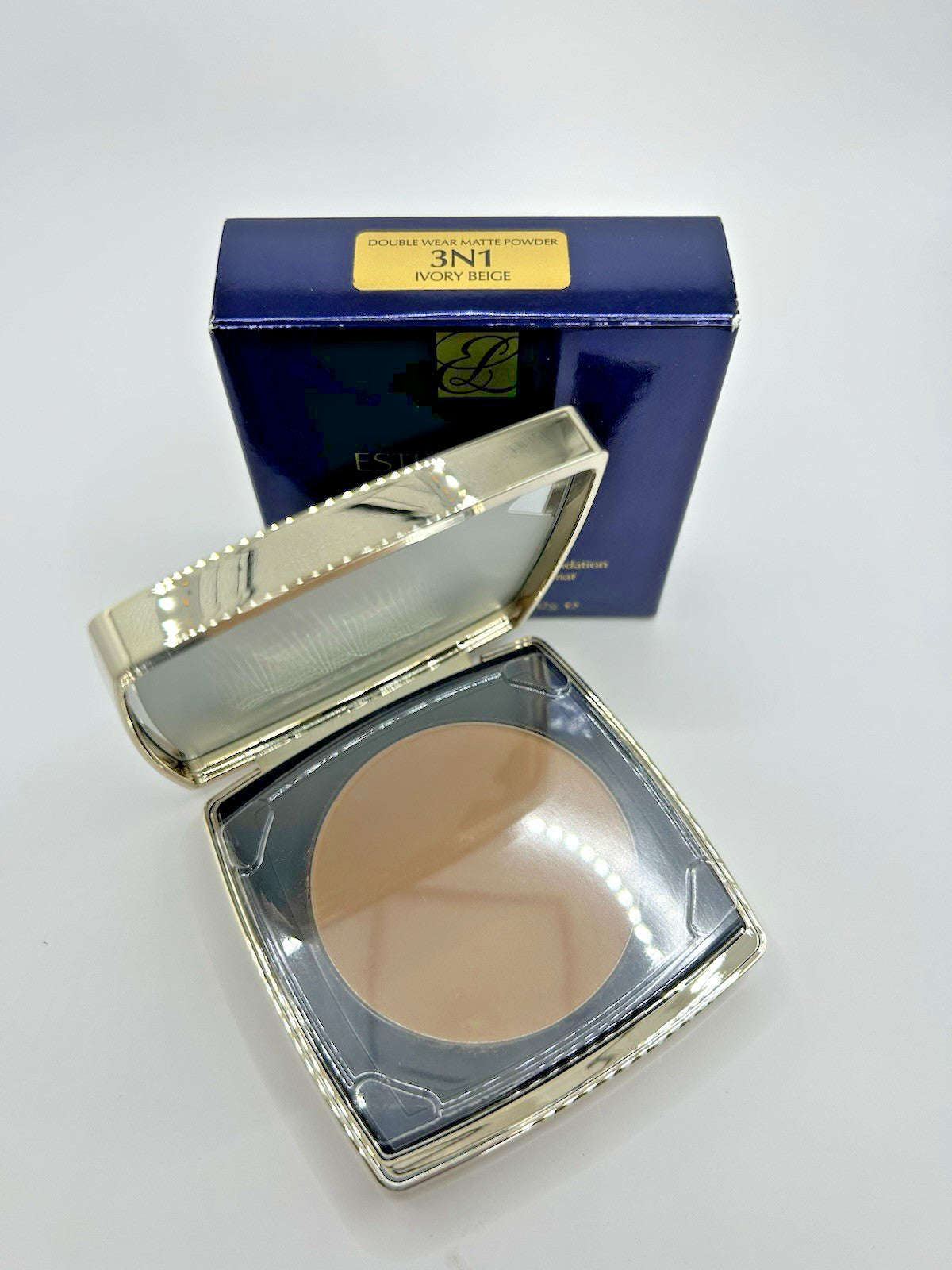 Estee Lauder Double Wear Matte Powder Foundation with Shade Selection