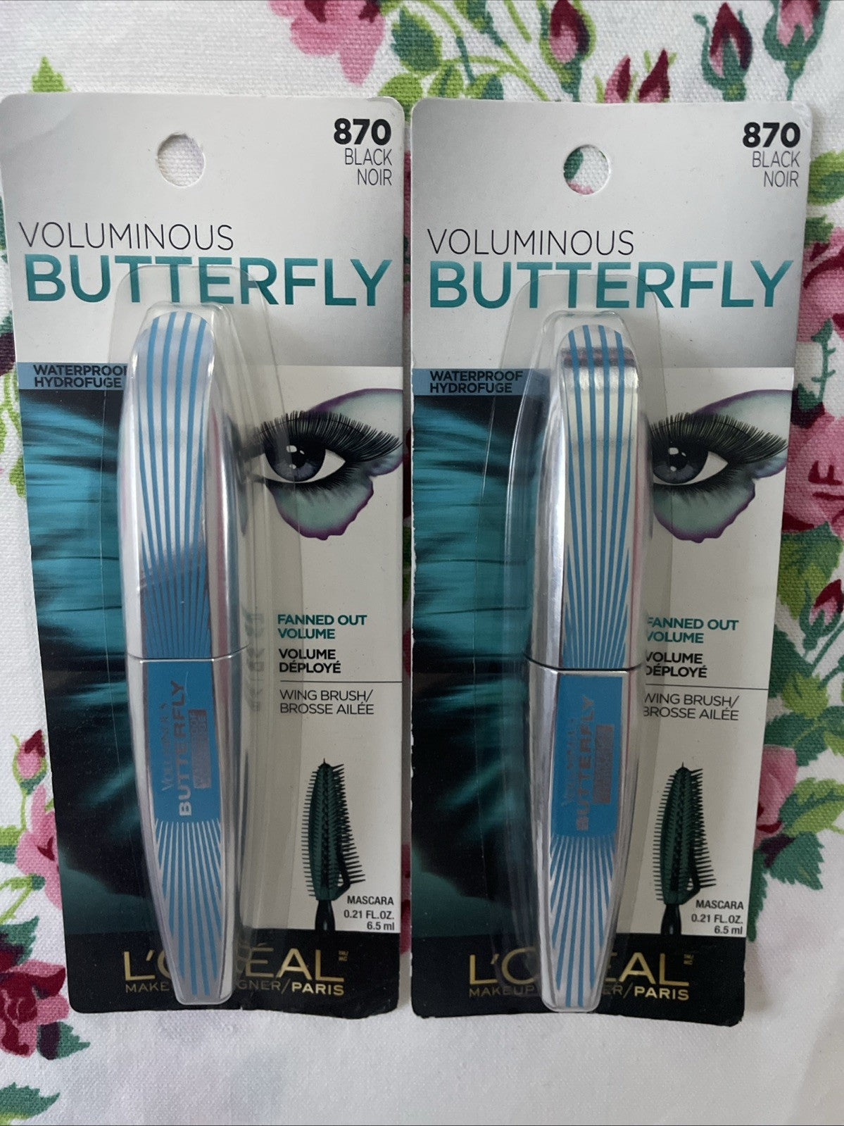 Volumizing Waterproof Mascara - Fanned Out Lash Effect, 870 Black