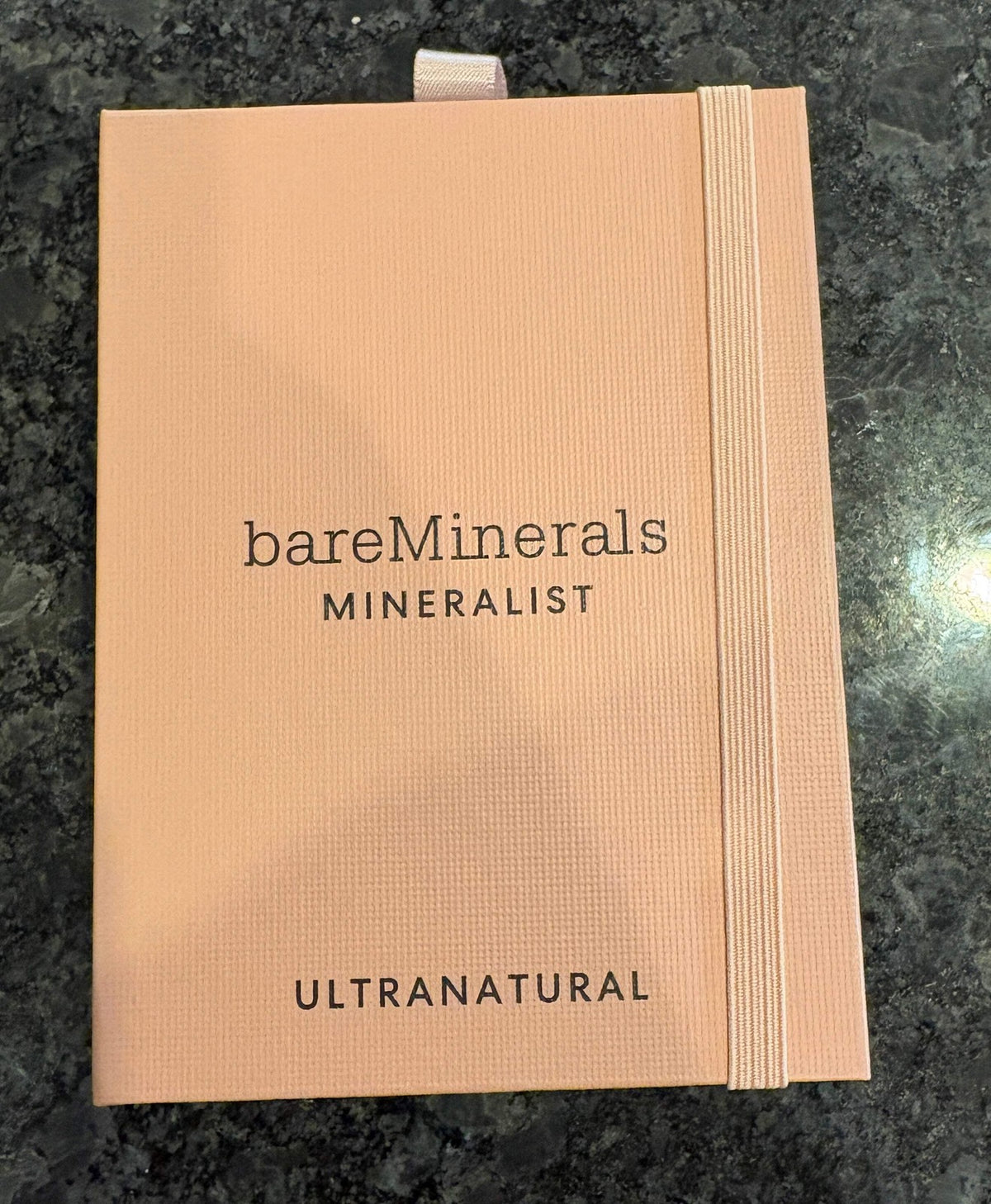 Mineralist Talc-Free Eyeshadow Palette - Rich Mineral Shades for Natural & Bold Looks