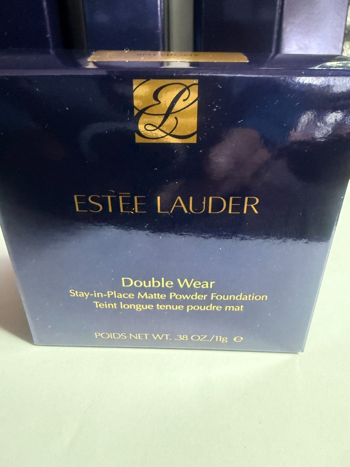 Estée Lauder Double Wear Stay-in-Place Powder Foundation 9N1 Ebony