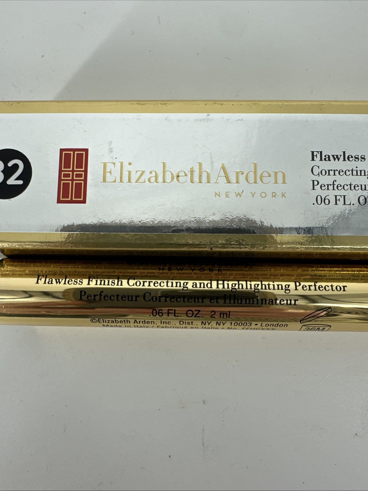 Elizabeth Arden Flawless Finish Correcting & Highlighting Perfector - Shade 5