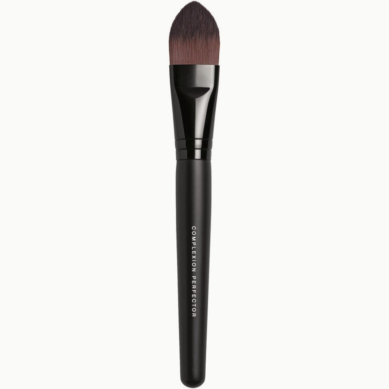 Makeup Brush for Foundation and Concealer - Tapered Design, Soft Fibers